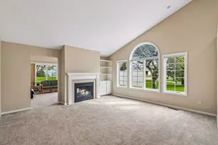 504 Crystal Cir, Mankato, MN 56001 - Photo 4