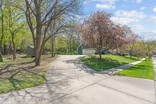 1371 Woodland Dr SW, Rochester, MN 55902 - Photo 60