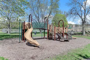11594 Carriage Ct, Eden Prairie, MN 55344 - Photo 30