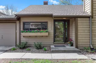 11594 Carriage Ct, Eden Prairie, MN 55344 - Photo 2