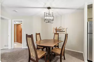 11594 Carriage Ct, Eden Prairie, MN 55344 - Photo 8