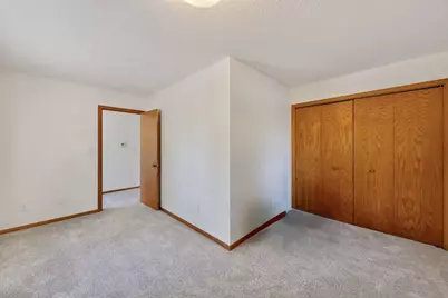327 Krattley Lane, Hudson, WI 54016 - Photo 18