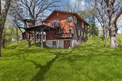 327 Krattley Lane, Hudson, WI 54016 - Photo 4
