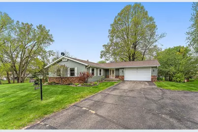 8381 Annalisa Path, Inver Grove Heights, MN 55077 - Photo 2