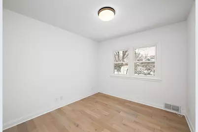 1756 Saunders Avenue, Saint Paul, MN 55116 - Photo 18