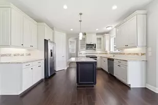 4042 Grand Chevalle Pkwy, Chaska, MN 55318 - Photo 22