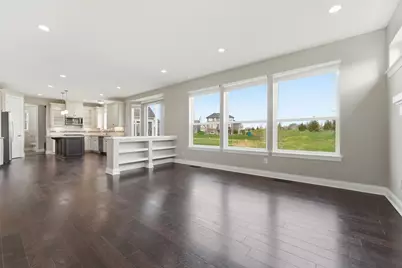 4042 Grand Chevalle Parkway, Chaska, MN 55318 - Photo 10