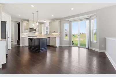 4042 Grand Chevalle Parkway, Chaska, MN 55318 - Photo 16