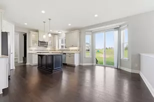 4042 Grand Chevalle Pkwy, Chaska, MN 55318 - Photo 16