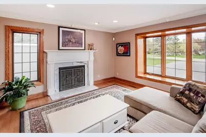 1009 Stratford Road, Mendota Heights, MN 55118 - Photo 16