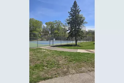 1009 Stratford Road, Mendota Heights, MN 55118 - Photo 64