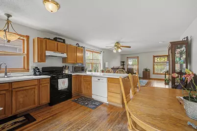 1484 Hazelwood Street, Saint Paul, MN 55106 - Photo 2