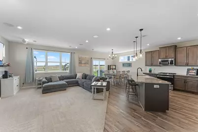 1847 Ivy Street, Shakopee, MN 55379 - Photo 4