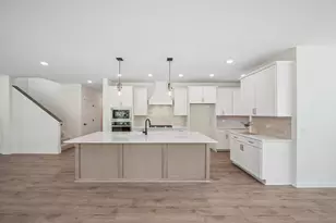 10577 Minnesota Ln N, Maple Grove, MN 55369 - Photo 8
