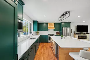 2409 Gilbert Ln, South Saint Paul, MN 55075 - Photo 1