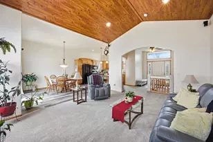 3644 Taylor St S, Fargo, ND 58104 - Photo 8