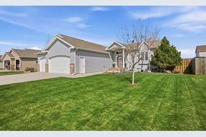 3644 Taylor Street S, Fargo, ND 58104 - Photo 2