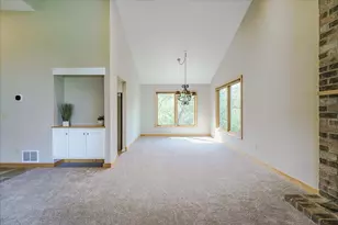4112 Havenhill Cir, Eagan, MN 55123 - Photo 8
