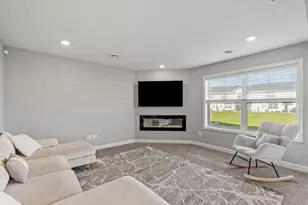 7229 Dora Dr, Lino Lakes, MN 55038 - Photo 10