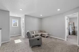 7229 Dora Dr, Lino Lakes, MN 55038 - Photo 16