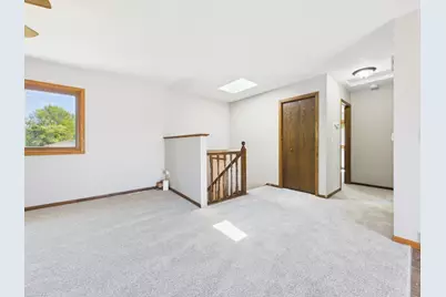 9380 Hale Avenue S, Cottage Grove, MN 55016 - Photo 10