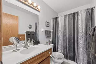 7312 Parkview Dr, Mounds View, MN 55112 - Photo 22