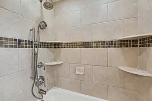 2115 W 105th St, Bloomington, MN 55431 - Photo 16