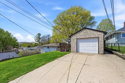 3257 Hayes Street NE, Minneapolis, MN 55418 - Photo 4