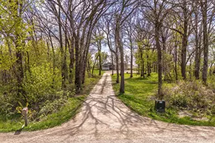 55739 140th St, Lyle, MN 55953 - Photo 38