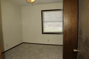 746 Belmont Ln E, Maplewood, MN 55117 - Photo 22