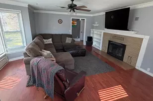 31 Lake Ave E, Minnesota Lake, MN 56068 - Photo 10
