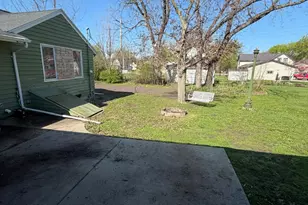 31 Lake Ave E, Minnesota Lake, MN 56068 - Photo 36