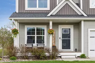 8387 Marylane Ave N, Stillwater, MN 55082 - Photo 2