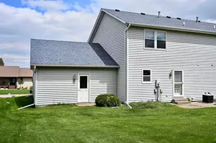 213 Sunset Ave NW, Altura, MN 55910 - Photo 20