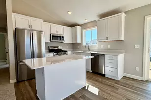 11359 5th St NE, Hanover, MN 55341 - Photo 2