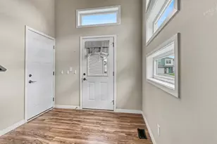 7239 Madelyn Ln S, Fargo, ND 58104 - Photo 4