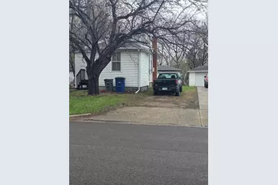 307 15th Street N, Moorhead, MN 56560 - Photo 1