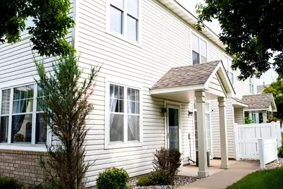 1646 Liberty Circle, Shakopee, MN 55379 - Photo 2
