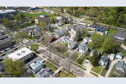707 E Center Street, Rochester, MN 55904 - Photo 18