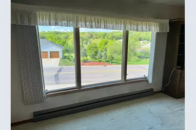 824 Brown Street, Jackson, MN 56143 - Photo 10