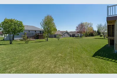 1906 Rock Ridge Lane, Saint Peter, MN 56082 - Photo 40