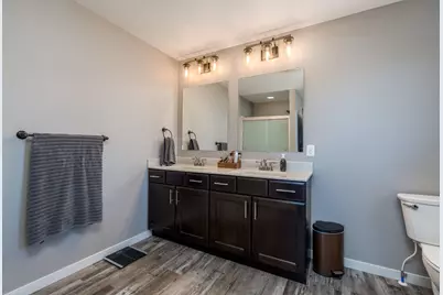 1906 Rock Ridge Lane, Saint Peter, MN 56082 - Photo 18