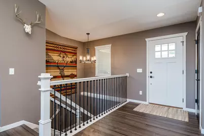 1906 Rock Ridge Lane, Saint Peter, MN 56082 - Photo 2