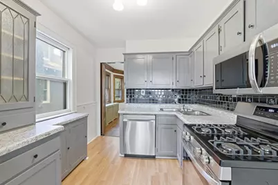 215 Penn Avenue S, Minneapolis, MN 55405 - Photo 8