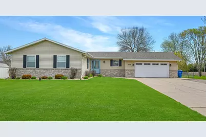 1210 Cypress Road, Saint Cloud, MN 56303 - Photo 2