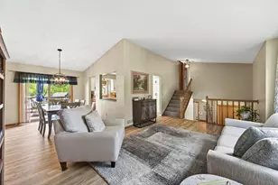 2287 Helmo Ct N, Oakdale, MN 55128 - Photo 6