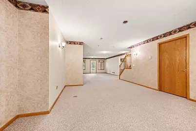 8819 Stonebrooke Court, Woodbury, MN 55125 - Photo 26