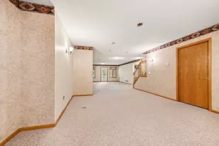 8819 Stonebrooke Ct, Woodbury, MN 55125 - Photo 26