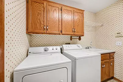 8819 Stonebrooke Court, Woodbury, MN 55125 - Photo 36