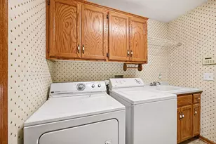 8819 Stonebrooke Ct, Woodbury, MN 55125 - Photo 36